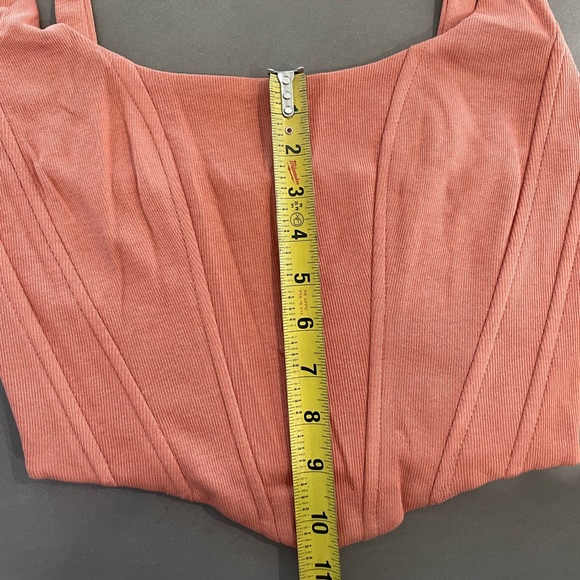 The Olivia Top - Picture 3 of 4